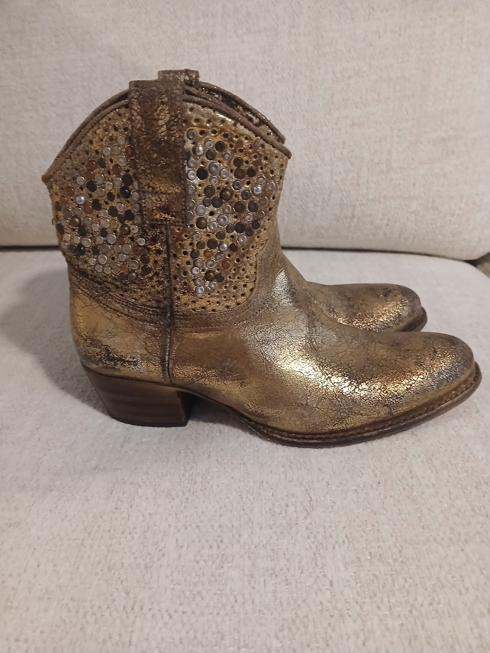 •FRYE• 'Deborah' Metallic Gold Western Ankle Boots with Stud Detail - Picture 15 of 15